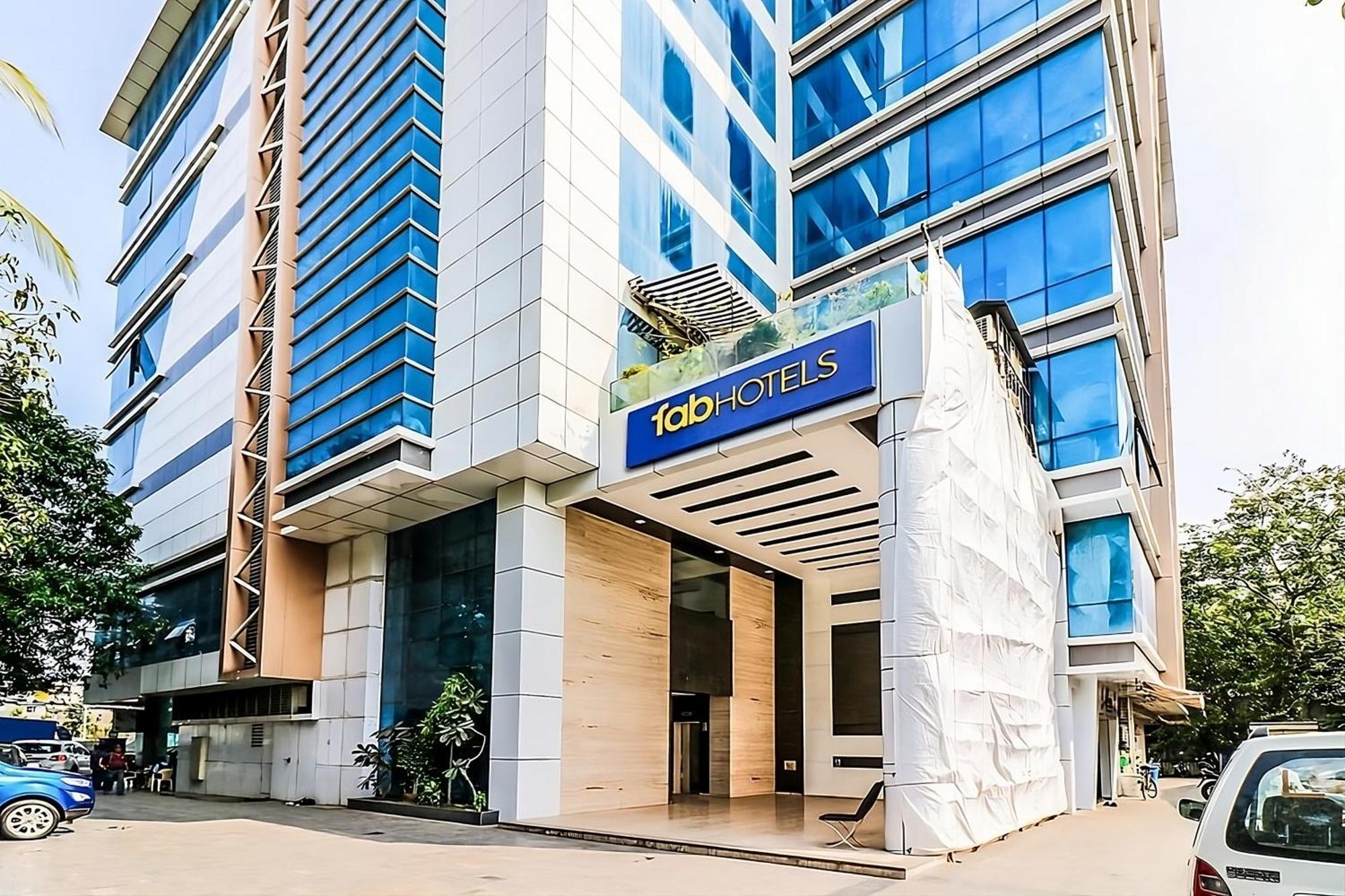 Hotel Aksa Powai Mumbai Dış mekan fotoğraf